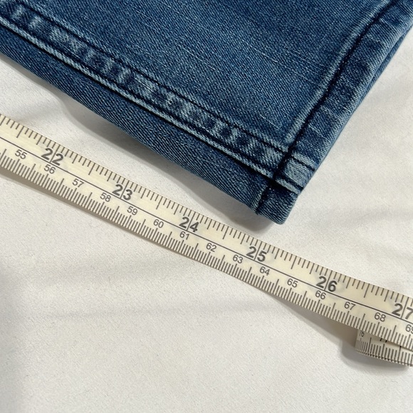 WHBM The Skinny Ankle Jean - Picture 3 of 4